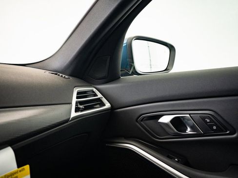 Certified 2025 BMW 330i xDrive Sedan w/ M Sport Package image 34