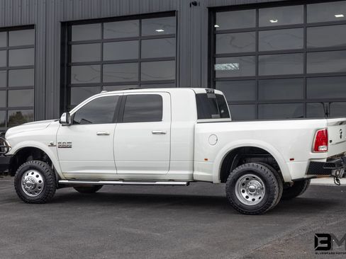 Used 2018 RAM 3500 Laramie AWD/4WD image 5