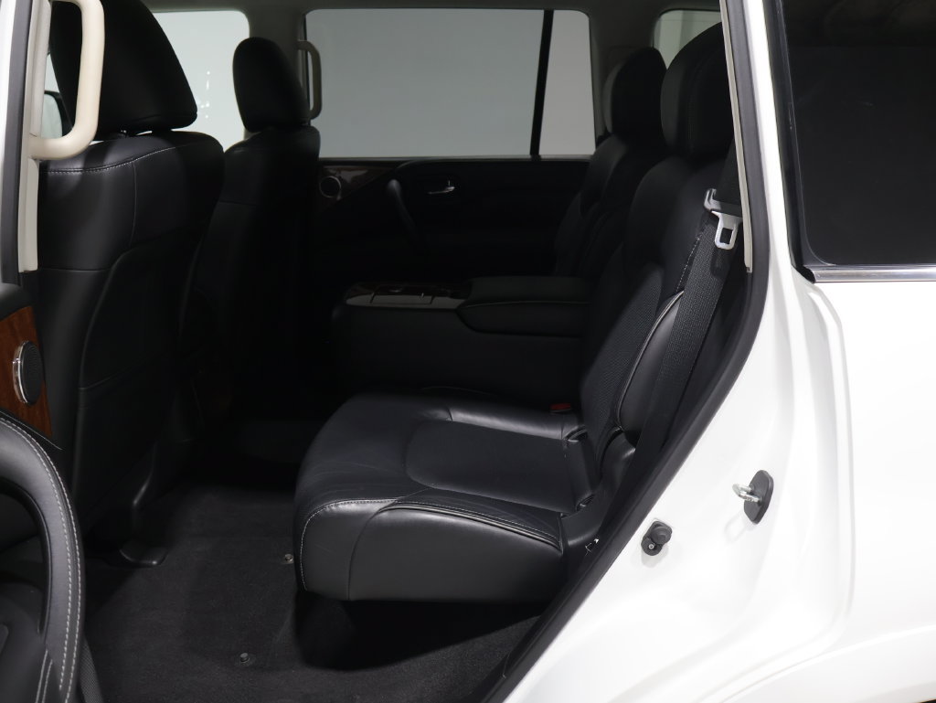 Used 2019 INFINITI QX80 Luxe w/ Proassist Package AWD/4WD image 18