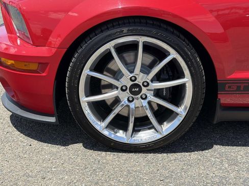 Used 2008 Ford Mustang Shelby GT500 RWD image 25
