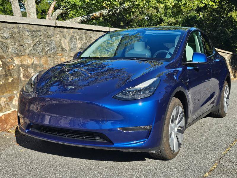 Used 2023 Tesla Model Y Long Range AWD/4WD image 14
