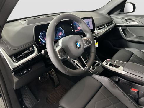 New 2026 BMW X1 xDrive28i w/ Technology Package AWD/4WD image 10