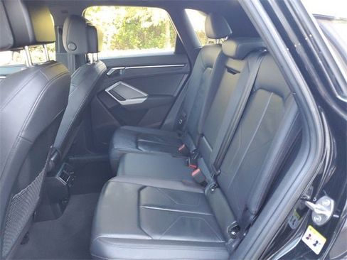 Used 2023 Audi Q3 2.0T Premium image 90