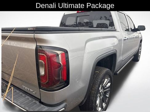 Used 2018 GMC Sierra 1500 Denali w/ Denali Ultimate Package image 3