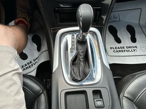 Used 2011 Buick Regal CXL FWD image 23