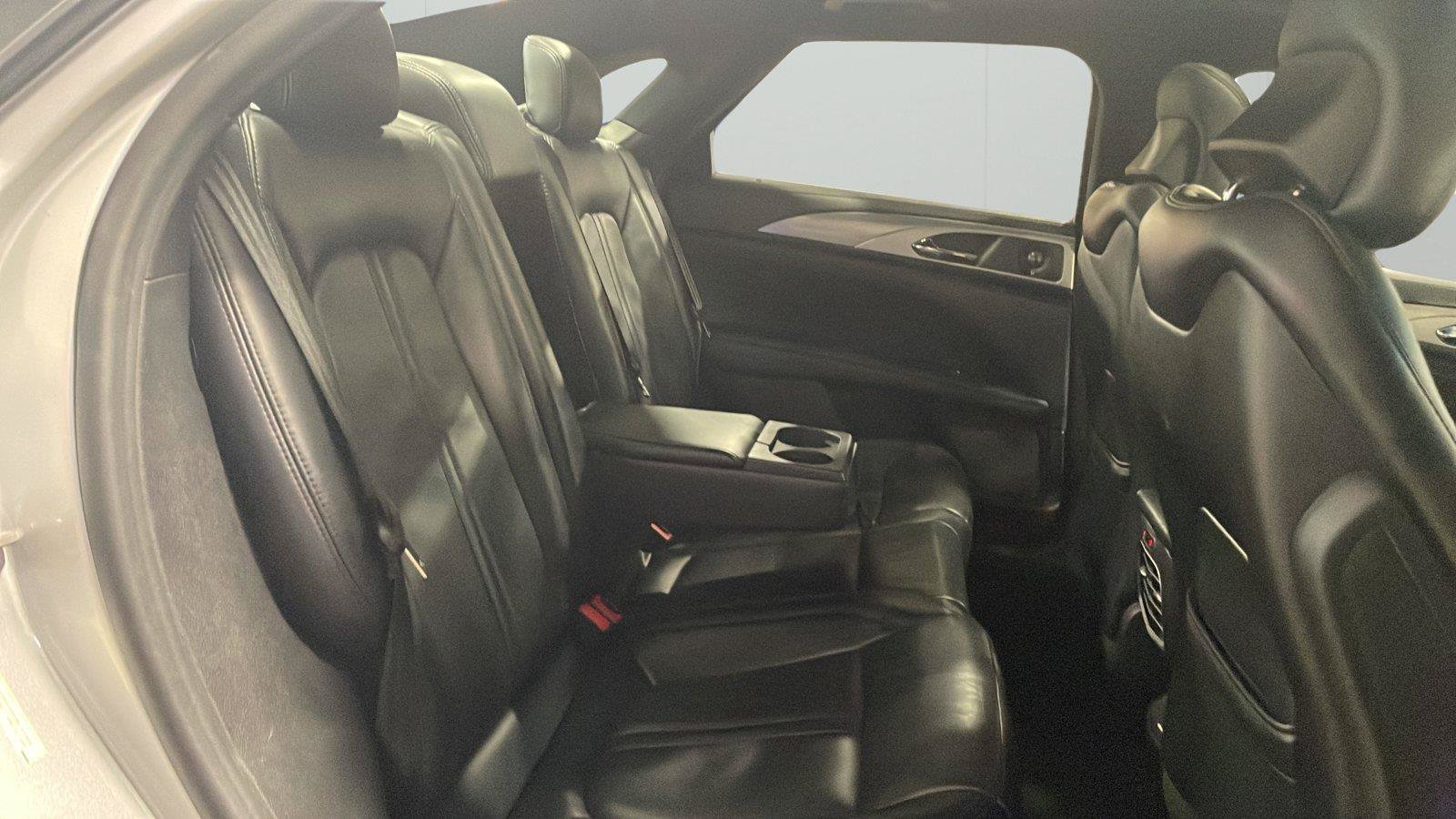 Used 2018 Lincoln MKZ Reserve w/ Magnetic Appearance Package AWD/4WD image 12