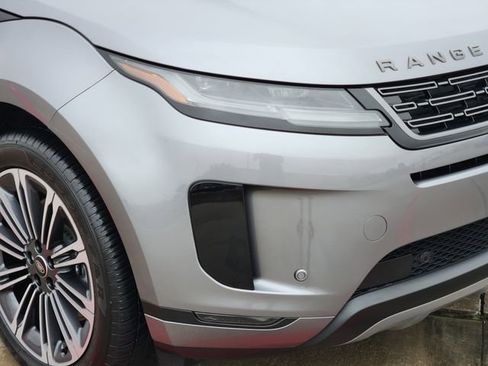 Certified 2025 Land Rover Range Rover Evoque S image 8