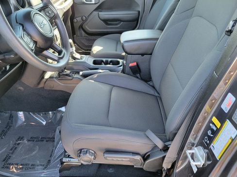 Used 2023 Jeep Wrangler Unlimited Sport w/ Xtreme 35 Tire Package image 15