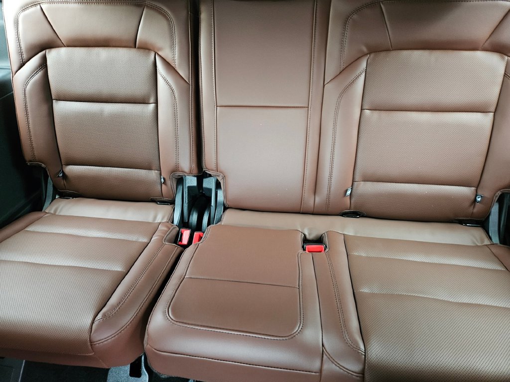 New 2027 Lincoln Navigator Reserve AWD/4WD image 13