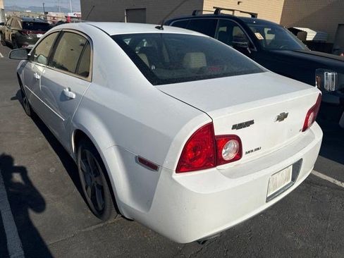 Used 2009 Chevrolet Malibu LT w/ Rear Power Package FWD image 5