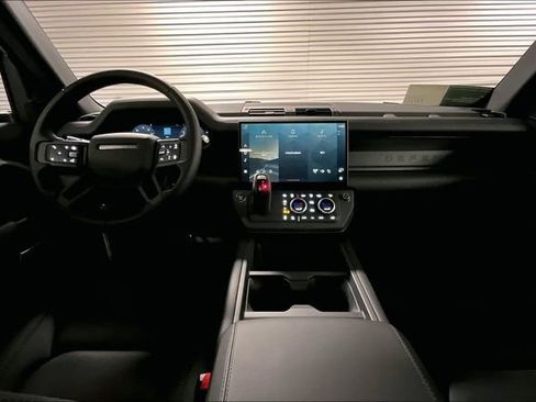 New 2026 Land Rover Defender 110 X-Dynamic SE AWD/4WD image 6