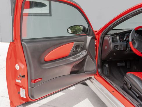 Used 2000 Chevrolet Monte Carlo SS FWD image 64