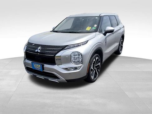 Used 2022 Mitsubishi Outlander SE AWD/4WD image 22