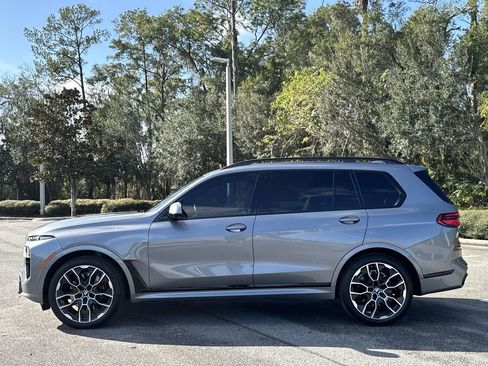 Certified 2025 BMW X7 xDrive40i w/ M Sport Package image 10