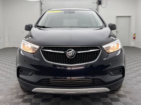 Used 2022 Buick Encore Preferred w/ Safety Package II AWD/4WD image 11
