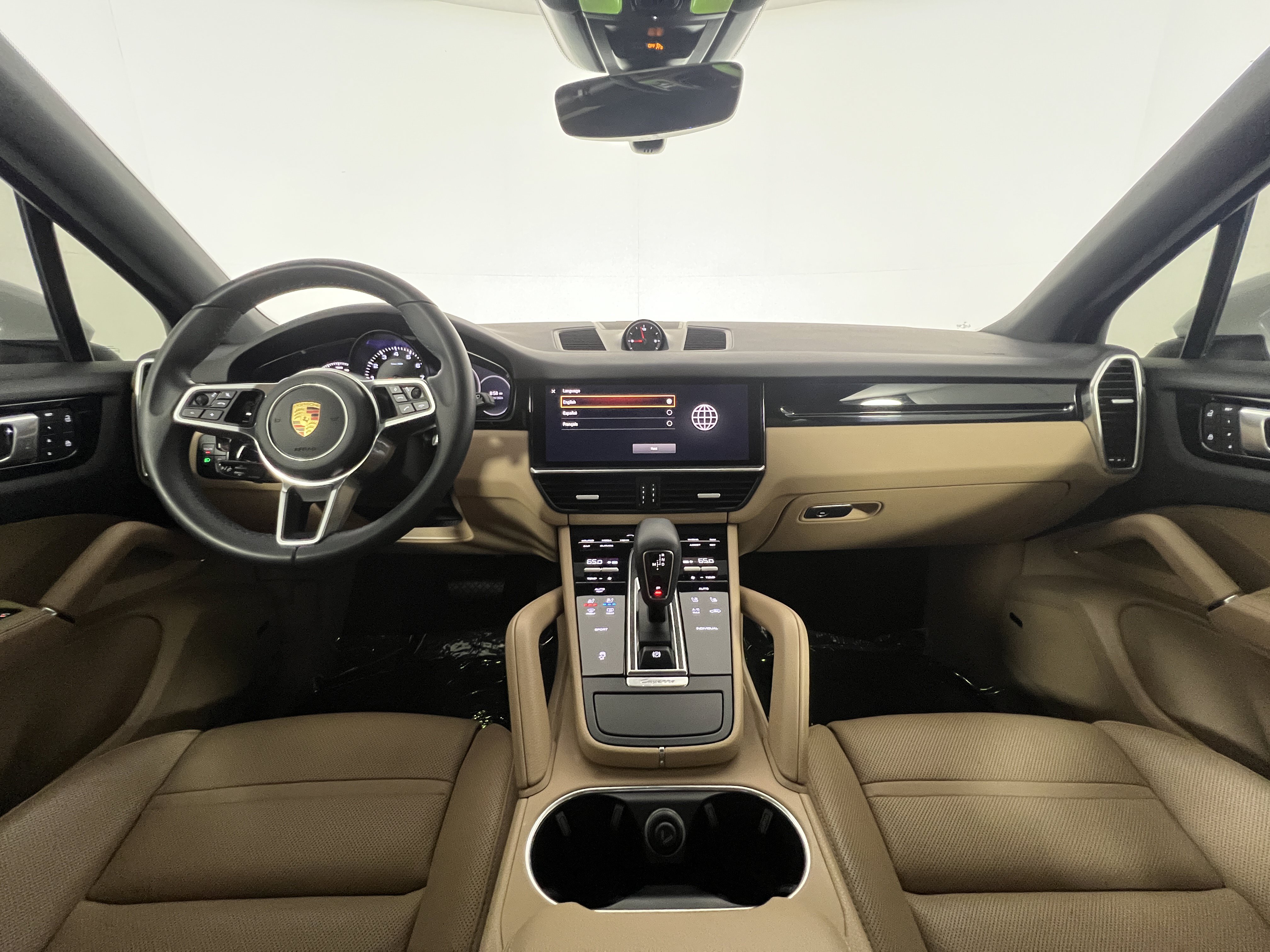 Certified 2023 Porsche Cayenne AWD/4WD image 13