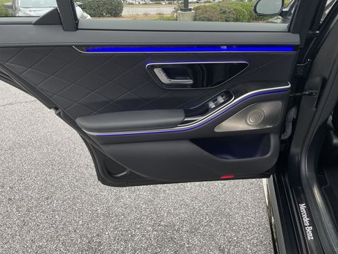 Certified 2023 Mercedes-Benz S 580 S 580 4MATIC Sedan w/ AMG Line image 36