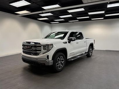 New 2026 GMC Sierra 1500 SLT w/ SLT Premium Package