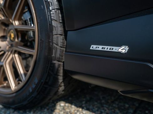 Used 2024 Lamborghini Huracan Sterrato image 46