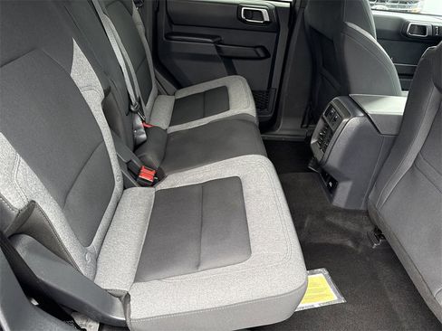 Used 2025 Ford Bronco Big Bend image 16