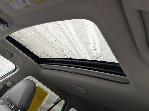 Used 2023 Subaru Outback Limited image 21