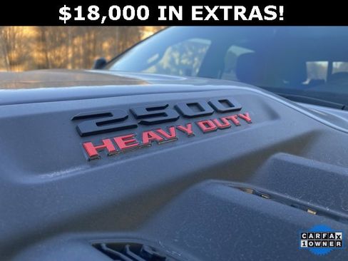 Used 2025 RAM 2500 Laramie w/ Night Edition image 15