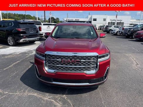 Used 2021 GMC Acadia Denali w/ Denali Ultimate Package AWD/4WD image 2