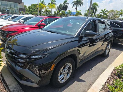 Used 2026 Hyundai Tucson SE FWD image 4