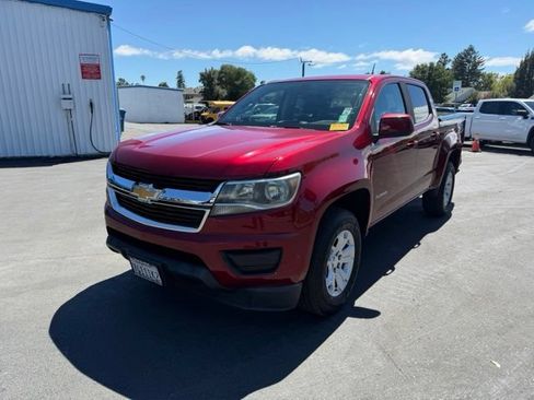 Used 2018 Chevrolet Colorado LT RWD image 3