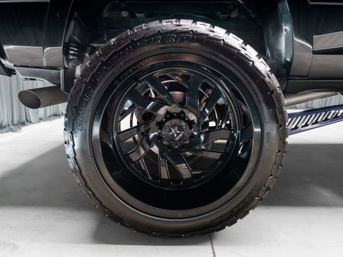 Used 2021 RAM 3500 Laramie w/ Night Edition image 28