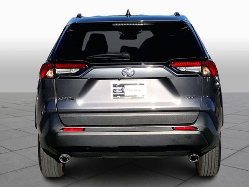 Used 2024 Toyota RAV4 XLE image 4