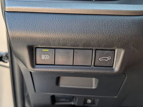 Used 2024 Toyota Grand Highlander AWD image 36