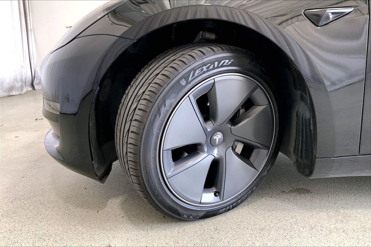 Used 2023 Tesla Model 3 Standard Range RWD image 20