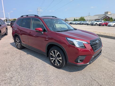 Certified 2024 Subaru Forester Limited w/ Pop Package 2 AWD/4WD image 6