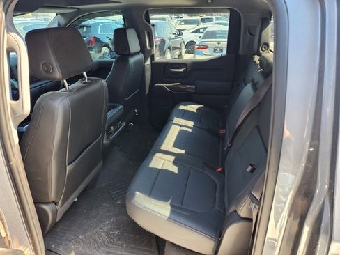 Used 2020 Chevrolet Silverado 1500 LT Trail Boss image 15