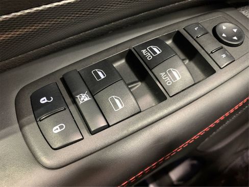 Used 2024 Dodge Durango GT image 30