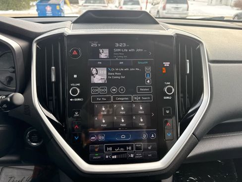 Used 2023 Subaru Ascent Limited image 23