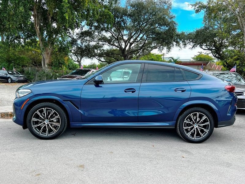 Used 2022 BMW X6 xDrive40i w/ M Sport Package AWD/4WD image 10