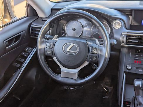 Used 2019 Lexus IS 300 image 13