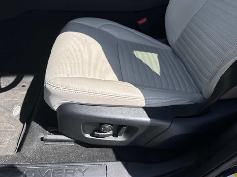 Used 2025 Land Rover Discovery Sport S AWD/4WD image 17