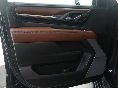 Used 2024 GMC Yukon Denali Ultimate image 22