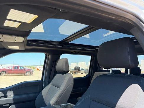 Used 2022 Ford F150 XLT w/ Equipment Group 302A High AWD/4WD image 10