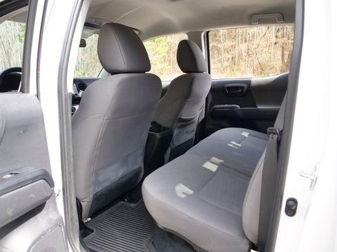 Used 2023 Toyota Tacoma SR AWD/4WD image 20