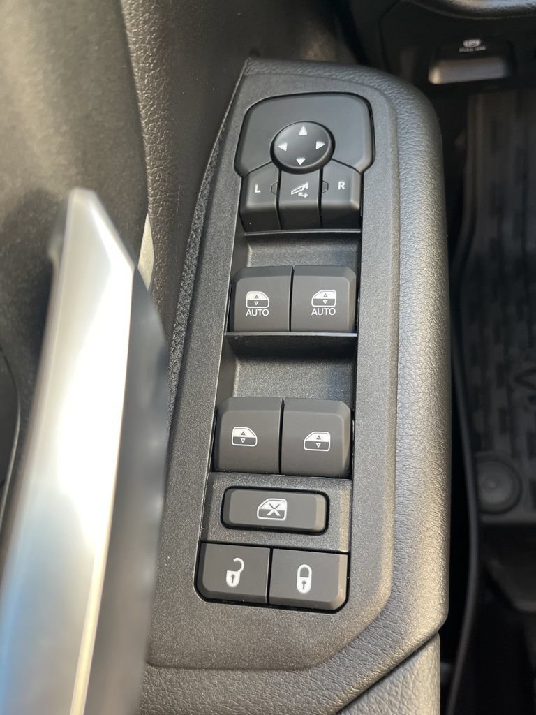 Used 2026 RAM 1500 Big Horn AWD/4WD image 8