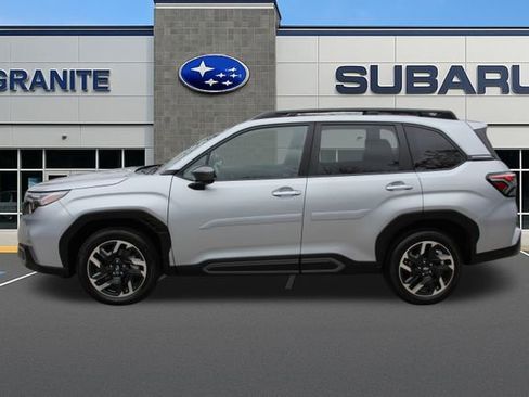 Used 2025 Subaru Forester Limited AWD/4WD image 7