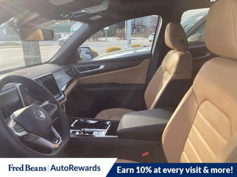 New 2026 Volkswagen Atlas Cross Sport SEL R-Line image 12