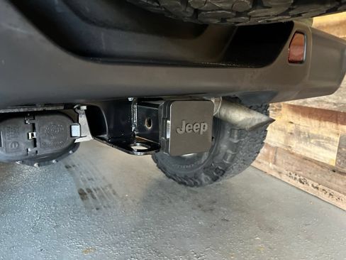 Used 2022 Jeep Wrangler Unlimited Sport AWD/4WD image 52