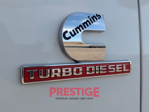 Used 2024 RAM 2500 Big Horn AWD/4WD image 36