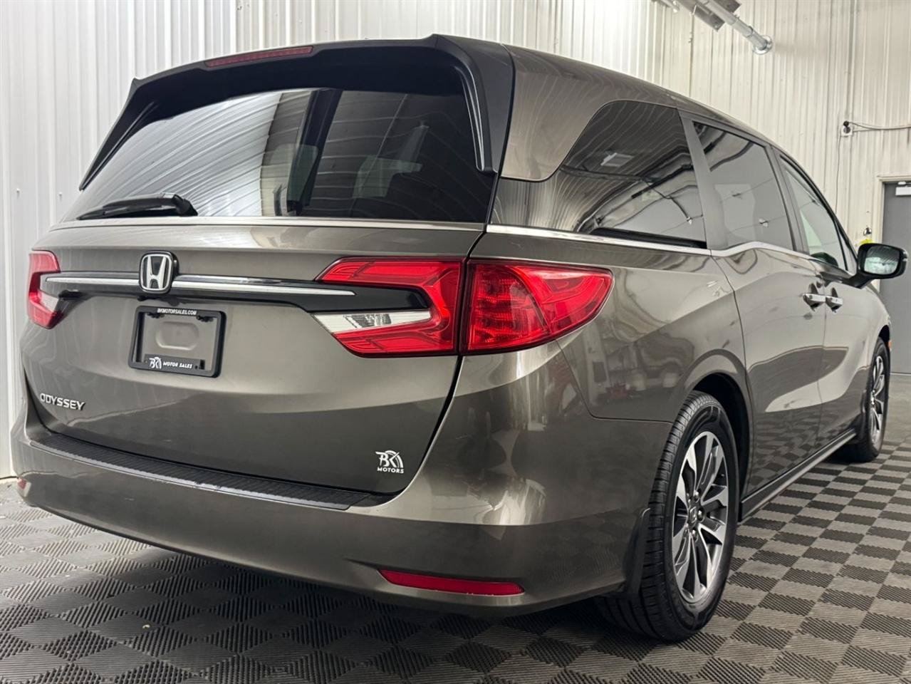 Used 2022 Honda Odyssey EX-L image 4