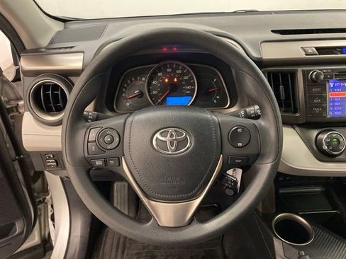 Used 2013 Toyota RAV4 LE AWD/4WD image 15